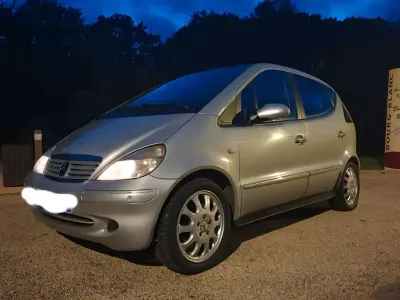 Gebraucht Mercedes A190 Elegance 125 PS (91 kW) 2001 Silber Kleinwagen