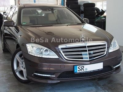 Usado Mercedes S600L AMG 517 HP (380 kW) 2009 Castanho Sedan