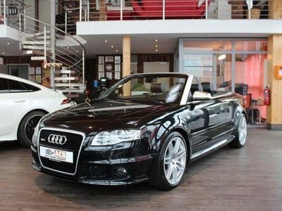 Second-hand Audi RS4 Sport 225 CP (165 kW) 2006 Negru Cabrio