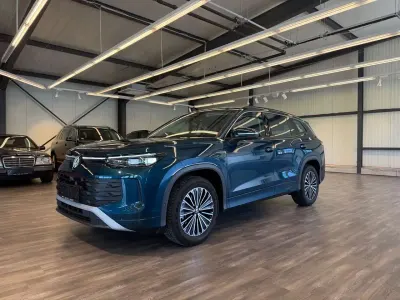 Usata VW Tayron Life 150 CV (110 kW) 2025 Blu SUV