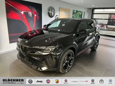 Gebraucht Alfa Romeo Junior Edizione Speciale 145 PS (106 kW) 2025 Nero tortona SUV