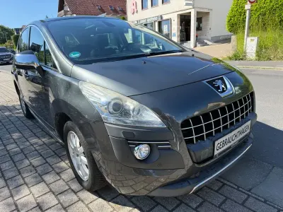 Gebraucht Peugeot 3008 Platinum 150 PS (110 kW) 2010 Grau Kombi