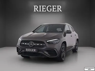 Gebraucht Mercedes GLA250 AMG 163 PS (119 kW) 2025 Grau SUV