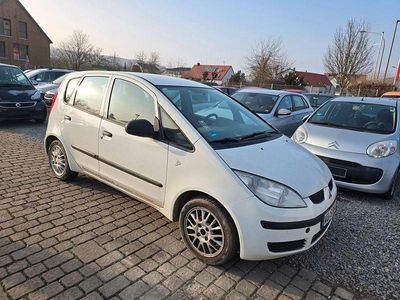Gebraucht Mitsubishi Colt 75 PS (55 kW) 2007 Weiß Van / Kleinbus