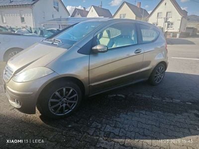 Mercedes A200