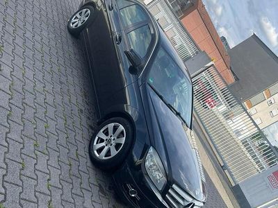 Mercedes C200