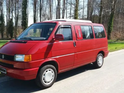 Second-hand VW Multivan 110 CP (80 kW) 1994 Roșu Monovolum