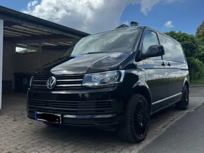 Gebraucht VW Multivan Comfortline 150 PS (110 kW) 2016 Schwarz Van / Kleinbus