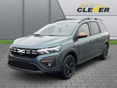 Neu Dacia Jogger Extreme 101 PS (74 kW) 2025 Grau Van / Kleinbus
