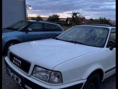 Weiß Gebraucht 1993 Audi 80 Kombi | 1.500 €