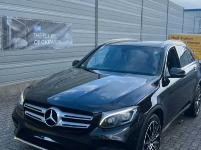Gebraucht Mercedes GLC220 AMG line 170 PS (125 kW) 2017 Schwarz SUV