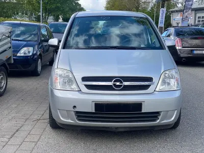 Używany Opel Meriva 101 KM (74 kW) 2004 Szary Minivan