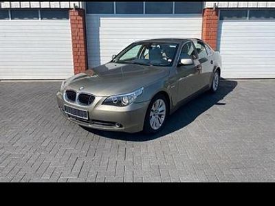 Second-hand BMW 525 192 CP (141 kW) 2004 Andere farben Berlinǎ