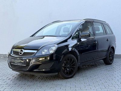 Usata Opel Zafira Family 125 CV (91 kW) 2013 Nero Monovolume