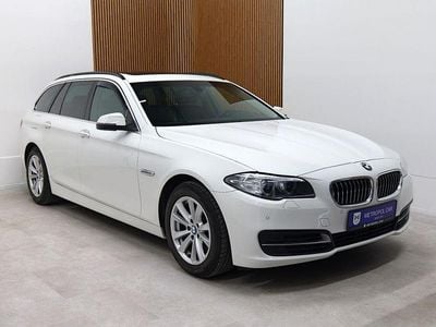 Gebraucht BMW 518 Sport Line 150 PS (110 kW) 2015 Weiß Kombi