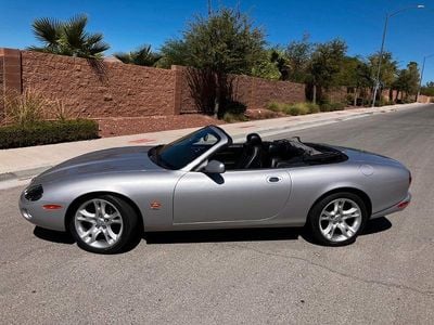 Jaguar XK8