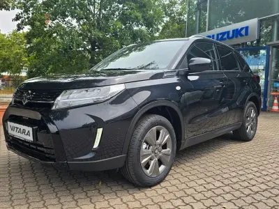 Neu Suzuki Vitara Comfort 110 PS (80 kW) 2026 Schwarz SUV