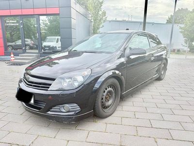 Opel Astra GTC