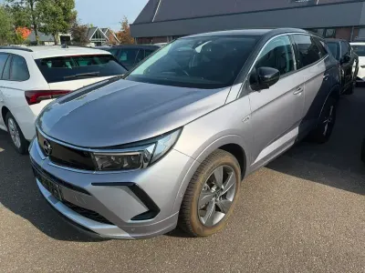 Gebraucht Opel Grandland X Elegance 131 PS (96 kW) 2023 Grau SUV