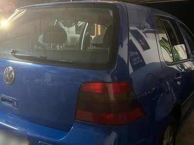 Gebraucht VW Golf IV 106 PS (77 kW) 1999 Blau Kleinwagen