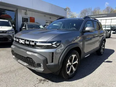 Neu Dacia Duster Journey 158 PS (116 kW) 2026 Grau SUV