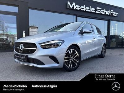 Gebraucht Mercedes B200 Progressive 163 PS (119 kW) 2024 Lack hightechsilber Van / Kleinbus