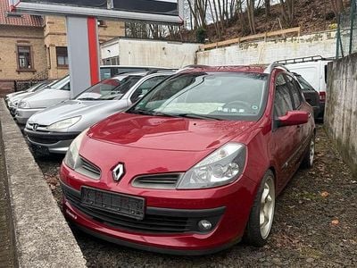 Gebraucht Renault Clio GrandTour 86 PS (63 kW) 2008 Rot Kombi