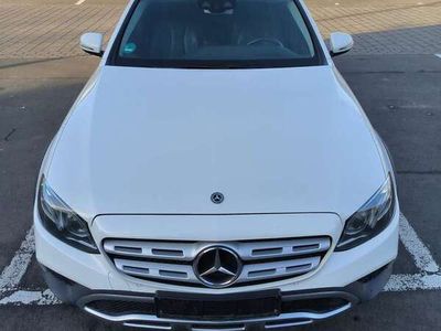 gebraucht Mercedes E220 E220 d 4Matic T All-Terrain 9G-TRONIC Avantgarde