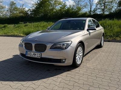 Second-hand BMW 740L 326 CP (239 kW) 2011 Bej Berlinǎ
