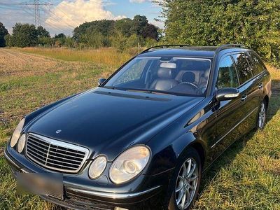 Mercedes E220