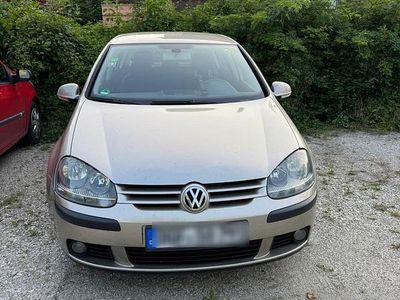 VW Golf V
