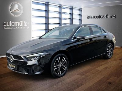 Gebraucht Mercedes A200 Progressive 163 PS (119 kW) 2024 Schwarz Limousine