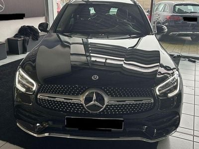 Mercedes GLC300e