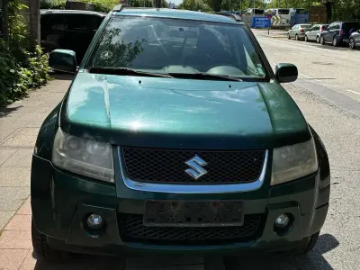 Gebraucht Suzuki Grand Vitara 140 PS (102 kW) 2006 Grün SUV