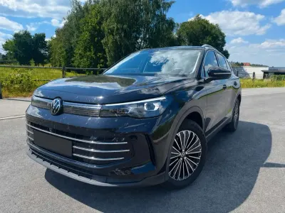 Gebraucht VW Tiguan Elegance 150 PS (110 kW) 2024 Schwarz SUV