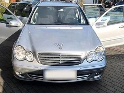 Usata Mercedes C180 143 CV (105 kW) 2006 Argento Berlina
