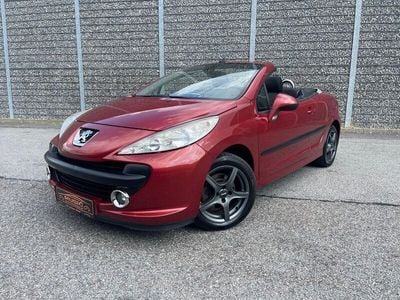 Gebraucht Peugeot 207 CC Filou 120 PS (88 kW) 2007 Lack asmara rot/metalliclacki Cabrio