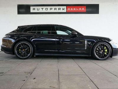Gebraucht Porsche Panamera Platinum Edition 462 PS (339 kW) 2022 Tiefschwarzmetallic Kombi