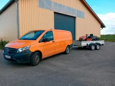 Używany Mercedes Vito 163 KM (119 kW) 2016 Pomarańczowy Van