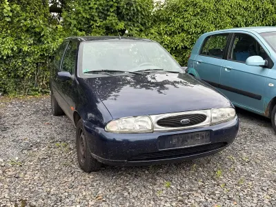 Gebraucht Ford Fiesta 60 PS (44 kW) 1997 Blau Kleinwagen