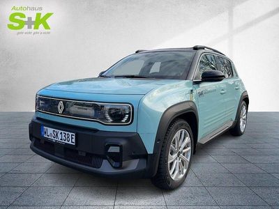Hautsdefrancegrün, black pearlschwarz metallic (grün) Gebraucht 2025 Renault 4 E-Tech Iconic SUV | 32.980 €