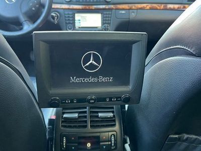 Mercedes E280