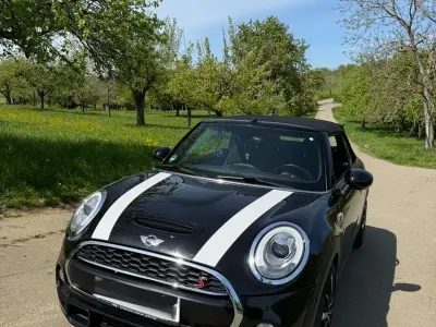 Używany Mini Cooper S Chili 192 KM (141 kW) 2018 Czarny Hatchback