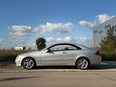 Gebraucht Mercedes CLK200 Avantgarde 184 PS (135 kW) 2007 Silber Coupé