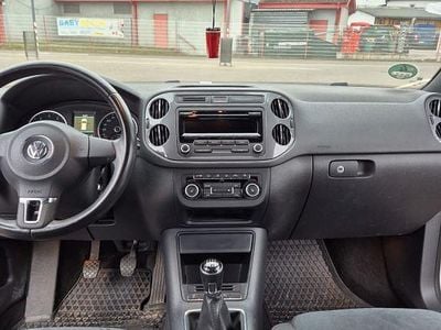 Weiß Gebraucht 2012 VW Tiguan Trendline SUV | 9.950 € (Fairer Preis)