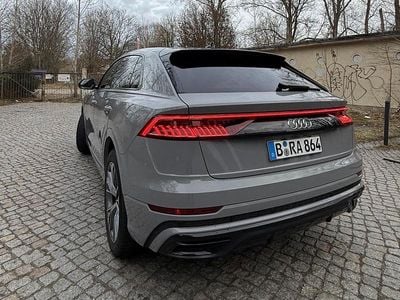 Gebraucht Audi Q8 S-Line 340 PS (250 kW) 2024 Grau SUV