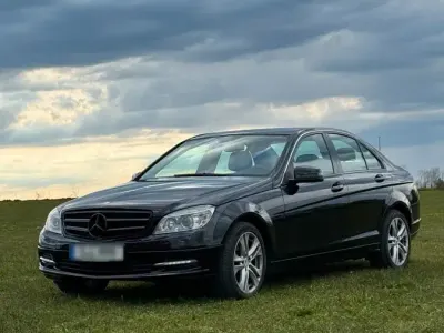 Gebraucht Mercedes C300 231 PS (169 kW) 2009 Schwarz Limousine