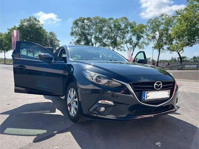 Schwarz Gebraucht 2016 Mazda 3 Nakama Limousine | 14.000 € (Fairer Preis)