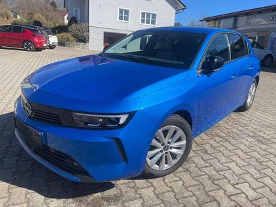 Blau Gebraucht 2024 Opel Astra Limousine | 21.990 € (Guter Preis)