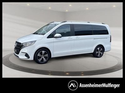 Gebraucht Mercedes V250 190 PS (139 kW) 2025 Bergkristallweiss metallic Van / Kleinbus